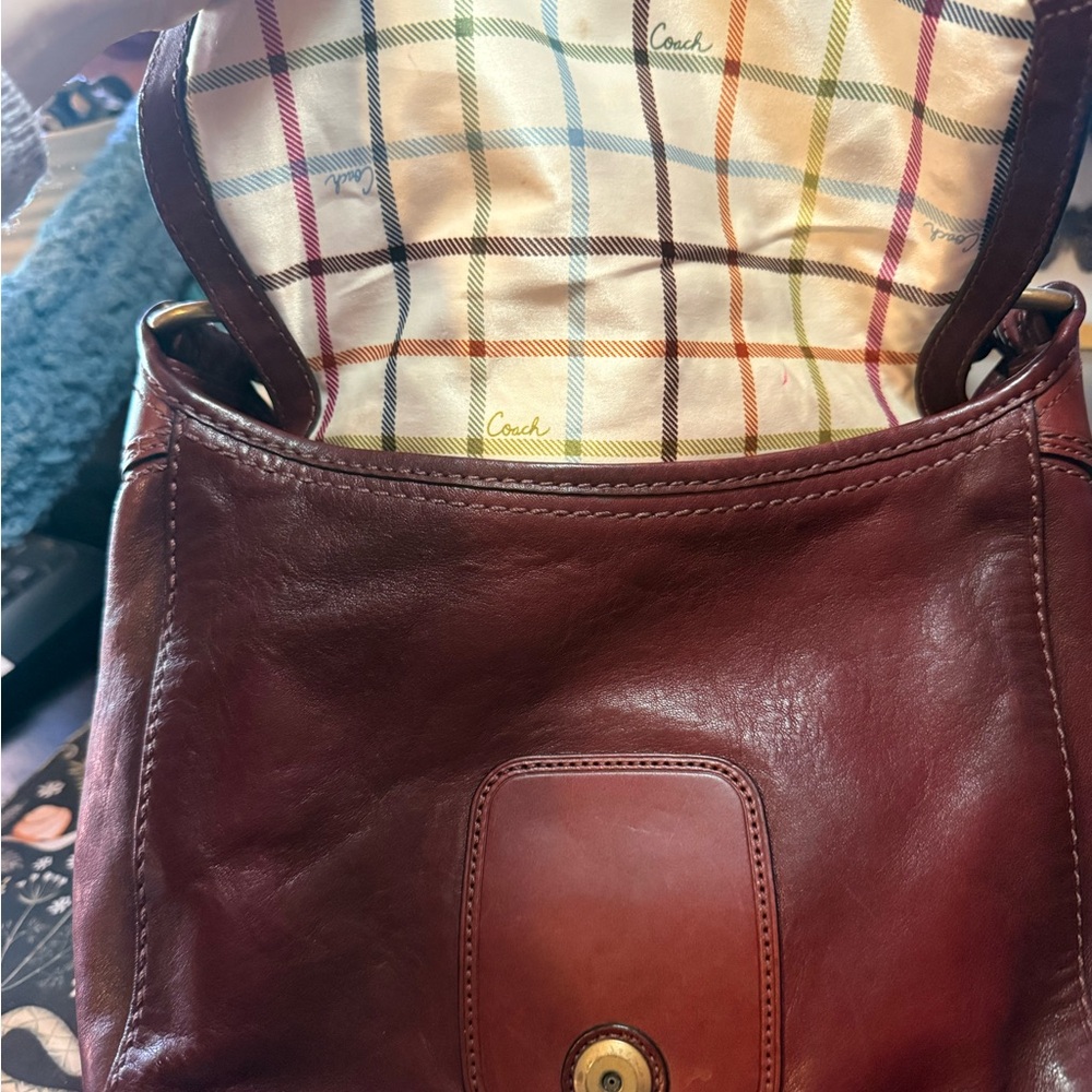 Coach Burgundy Leather Shoulder Bag - Picture 4 of 5